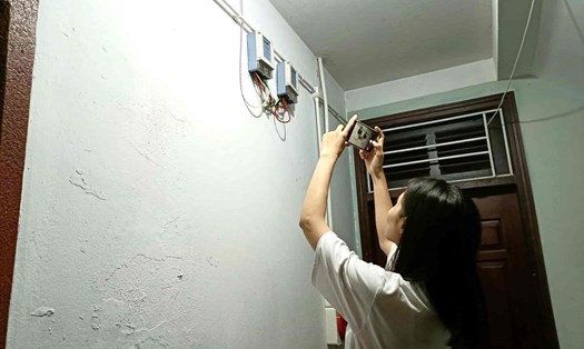 Nhiều người "khốn khổ" vì mức giá điện khi thuê trọ tăng cao