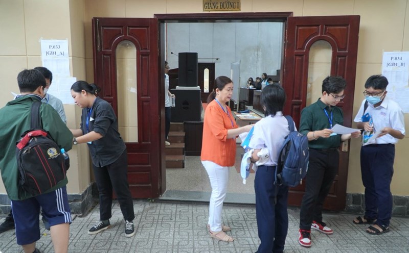 The Department of Quality Management, Ministry of Education and Training proposed that from 2025, early admission results must be announced after May 31. Photo: Chan Phuc
