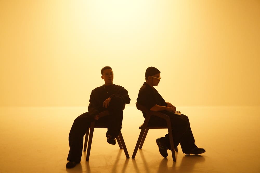 Former Da LAB leader Cao collaborates with Thom in the solo MV "Em a em oi". Photo: Interviewee