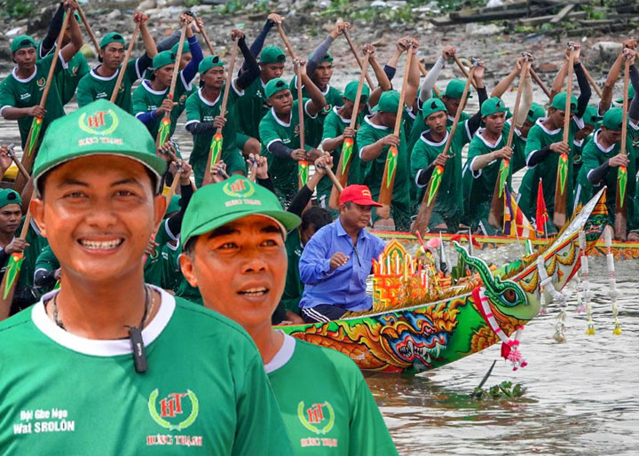 Boat teams practice for the 6th Mekong Delta Ngo boat race