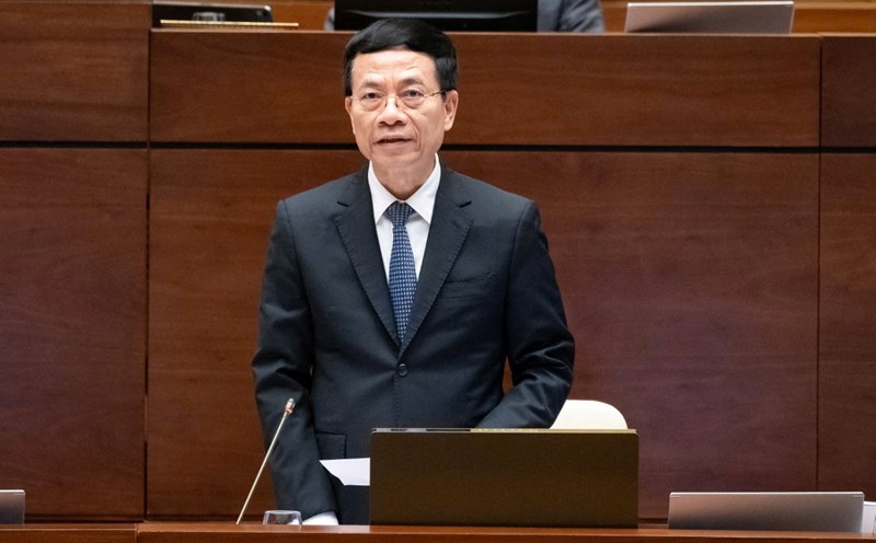 Minister of Information and Communications Nguyen Manh Hung said that management in cyberspace is the same as in real life. Photo: Pham Thang
