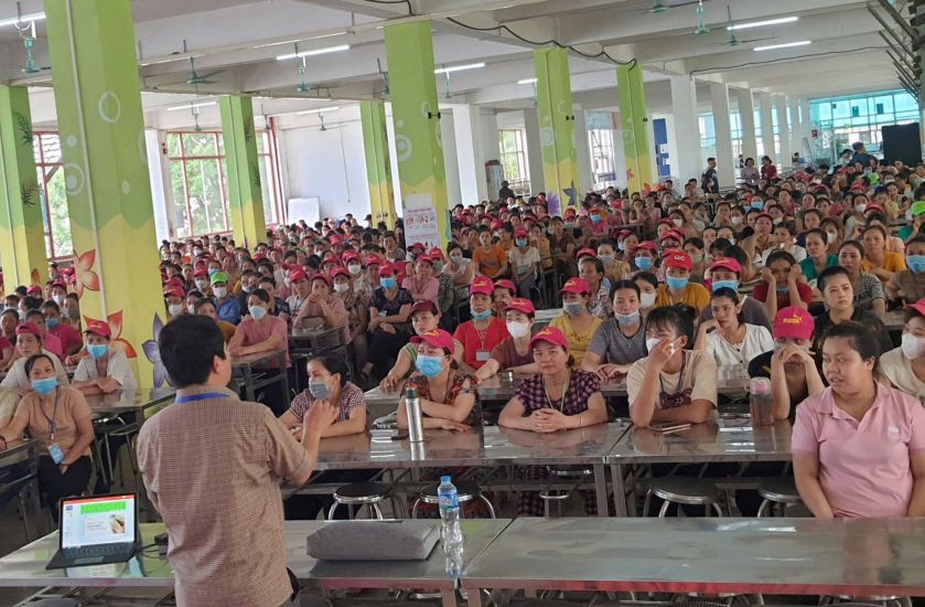 Implementing well the policies and regimes for employees at FDI enterprises in Thanh Hoa province. Photo: Quach Du