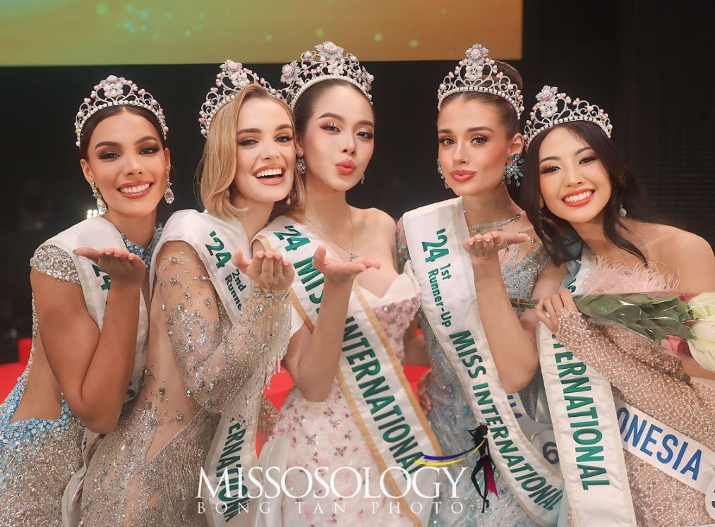 Thanh Thuy rang ro cung cac A hau Miss International 2024. Anh: Missology