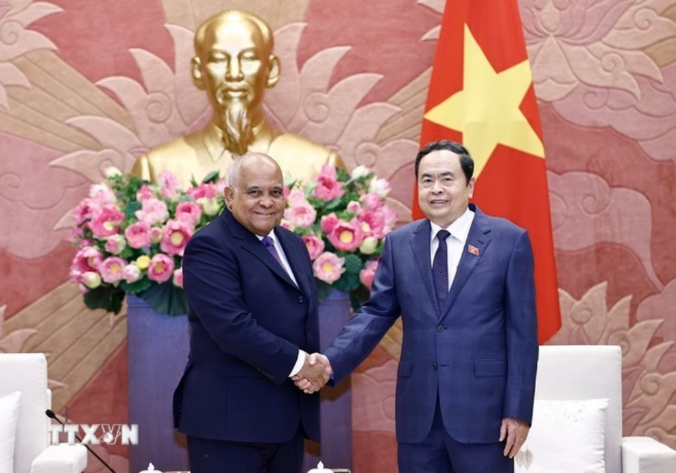 National Assembly Chairman Tran Thanh Man receives Cuban Ambassador to Vietnam Orlando Nicolas Hernandez Guillen. Photo: VNA