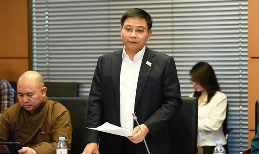 Bộ trưởng Nguyễn Văn Thắng làm rõ một số nội dung về dự án đường sắt tốc độ cao Bắc - Nam. Ảnh: Phạm Đông