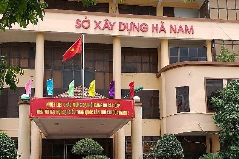 The Director of the Department of Construction is one of four industry leaders in Ha Nam whose responsibilities were inspected this time. Photo: Hanam.gov.vn