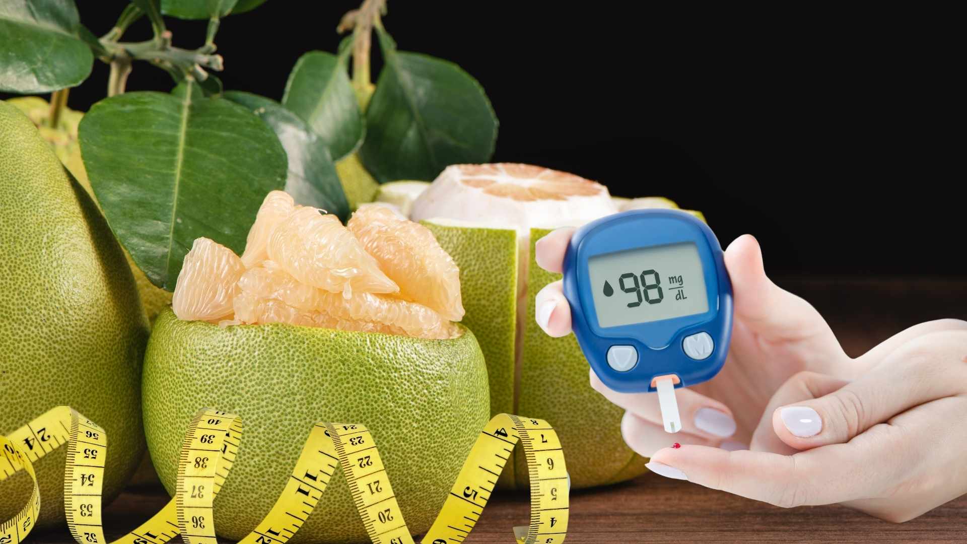 Grapefruit is a fruit that helps lose weight and control blood sugar. Graphics: Ha May