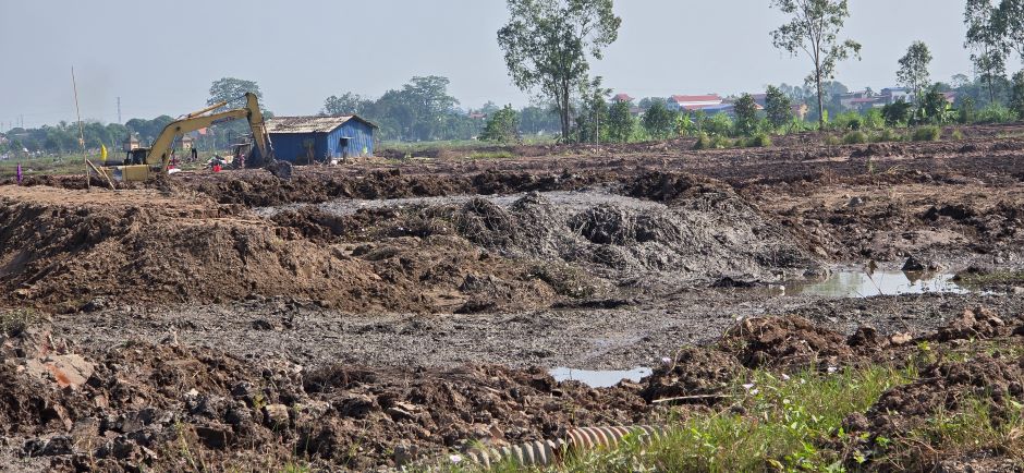 Cụm Công nghiệp Hưng Nhân mở rộng giai đoạn 2 đang trong quá trình san lấp mặt bằng. Ảnh: Trung Du