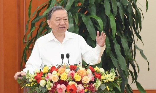 Tổng Bí thư Tô Lâm phát biểu chỉ đạo tại buổi làm việc với Tiểu ban Kinh tế - Xã hội Đại hội XIV của Đảng. Ảnh: Trần Hải