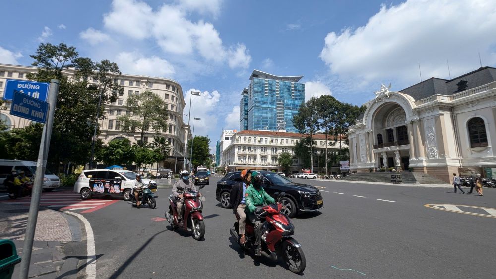 Sunny weather in the South. Photo: Anh Tu