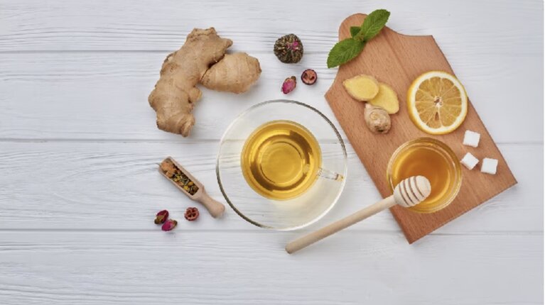 How to make drinks with raw honey. Photo: According to Healthshots.