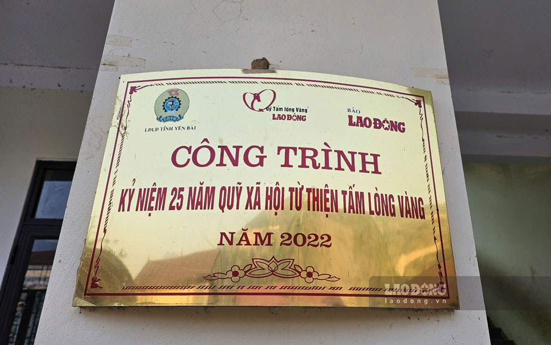 Diem truong Sang Pao co tong muc dau tu hon 3 ti dong. Truong con duoc ho tro nhieu trang thiet bi phuc vu cho viec day va hoc. 