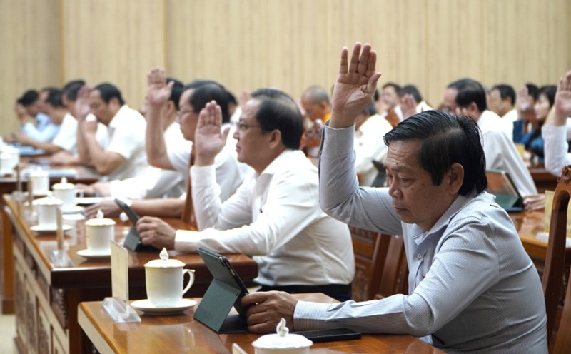 Resolution on amending and supplementing the Land Price List for the period 2020 - 2024 of Kien Giang province has specific regulations on the location of projects adjacent to beaches in Phu Quoc city. Photo: Nguyen Anh