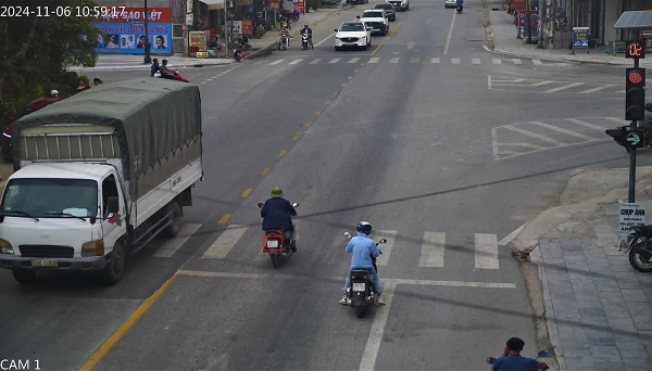 Image of a motorbike being fined in Bac Giang. Photo: Bac Giang Police