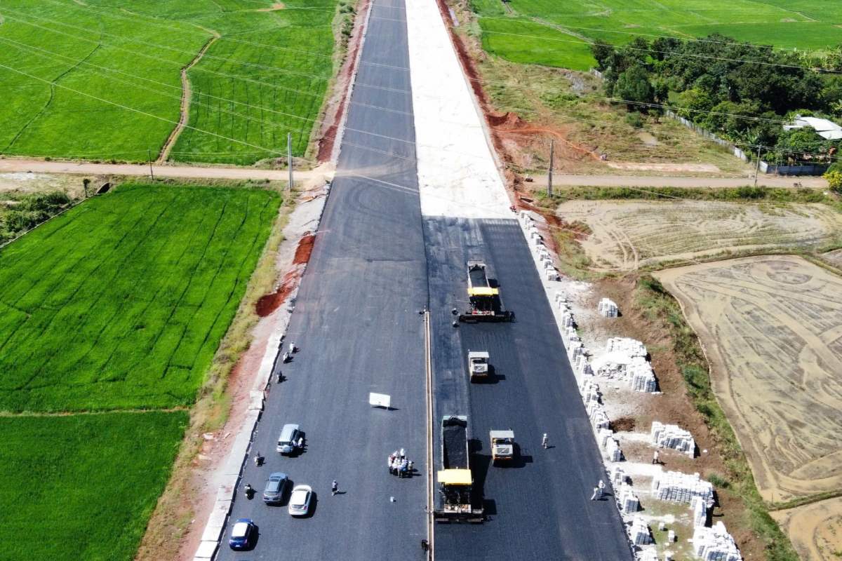 Bien Hoa - Vung Tau Expressway component 3 (phase 1) has achieved construction progress but has not yet achieved disbursement progress. Photo: Thanh An
