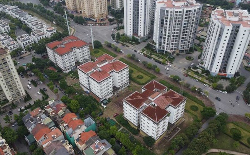 Abandoned resettlement housing project in Hanoi. Photo: Cao Nguyen