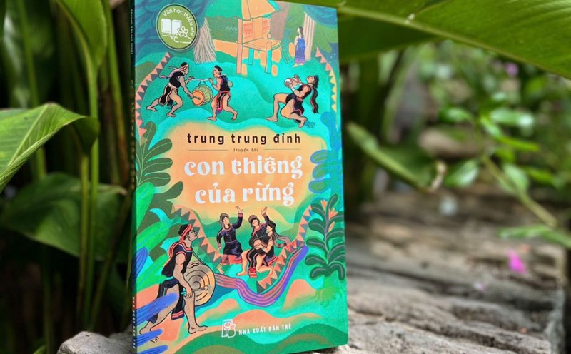 Book: "Sacred children of the forest". Photo: Publishing house