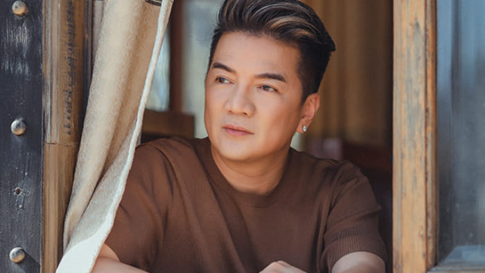 Singer Dam Vinh Hung. Photo: Facebook character