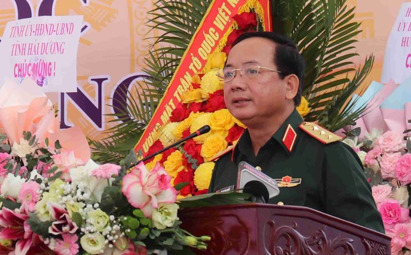 Senior Lieutenant General Trinh Van Quyet attended the Great Unity Day in Thanh Quang commune, Thanh Ha district, Hai Duong. Photo: Thanh Ha district portal