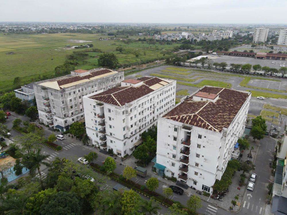 According to Mr. Nguyen Duy Khanh - Chairman of Quang Trung Ward People's Committee (Thai Binh City), it is expected that in early December 2024, the ward will hold an extraordinary conference to elect the Management Board of Apartment Building 379 for the 2024-2027 term. Photo: Trung Du