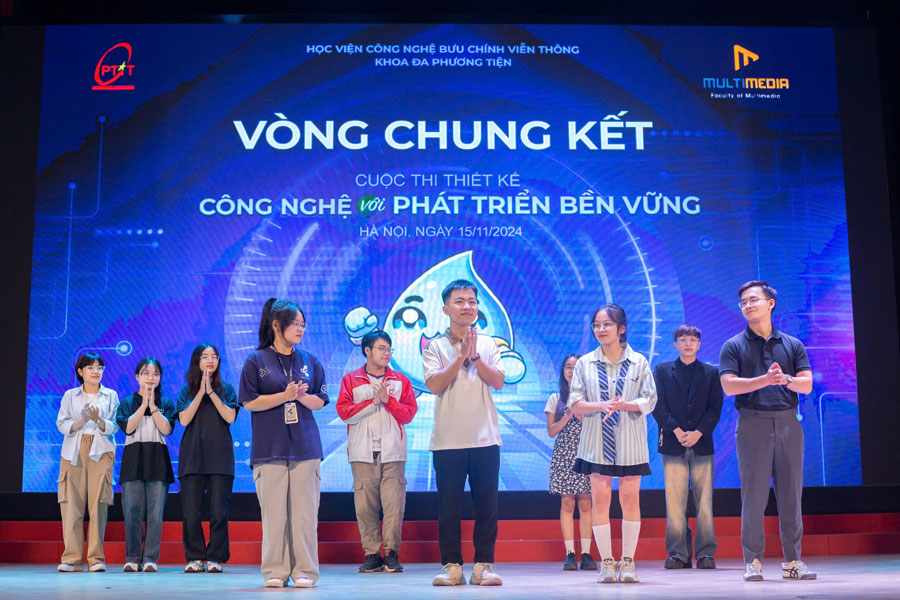 Chung ket cuoc thi “Cong nghe voi phat trien ben vung“. Anh: Tuan Anh