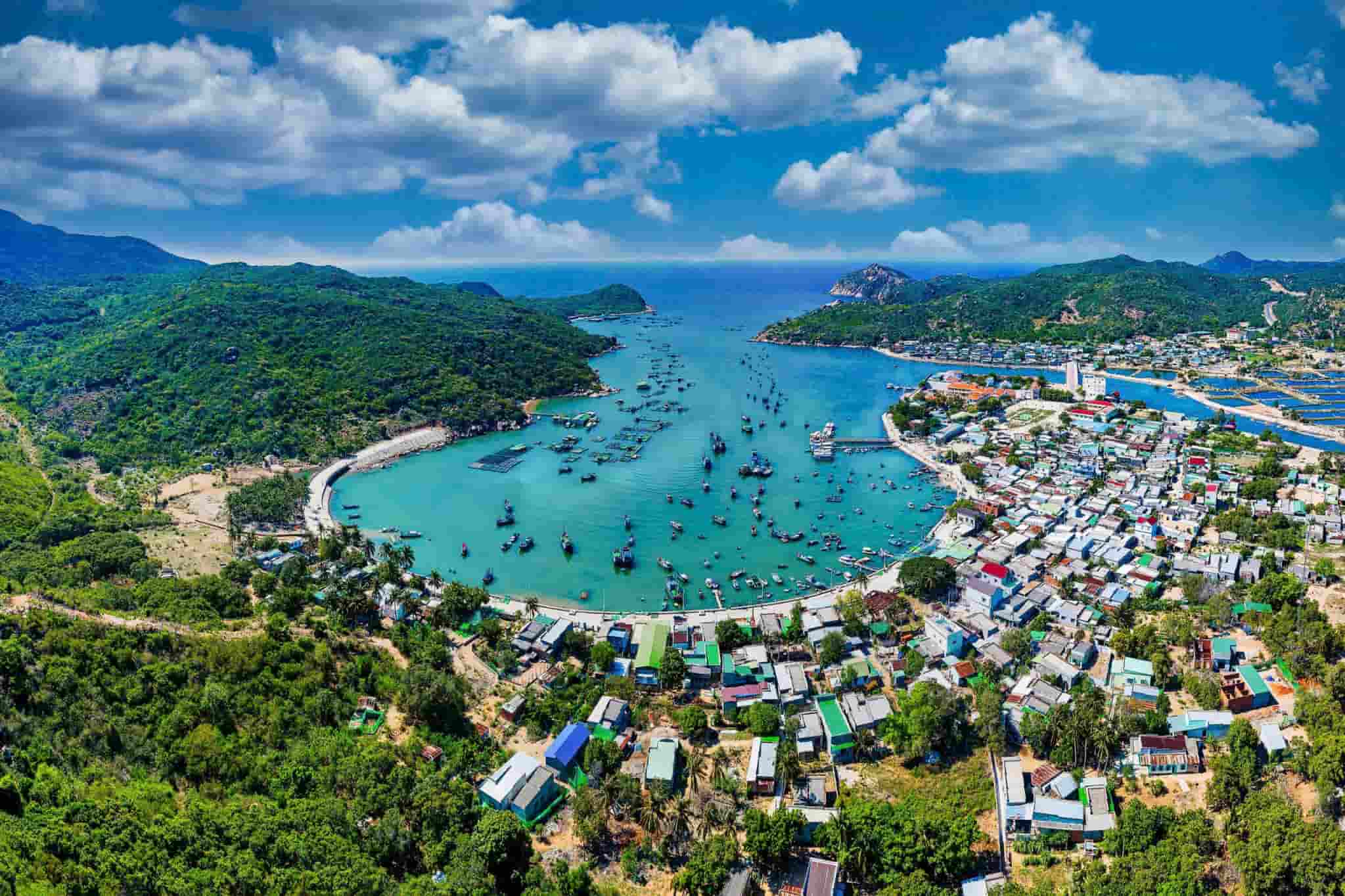 Ninh Thuan province has great potential for investment in tourism development. Photo: Nguyen Nguyen