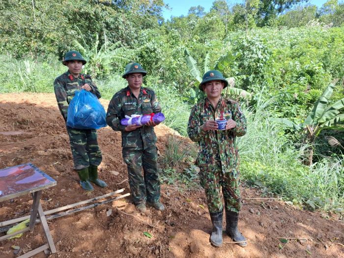 Martyr's remains found. Photo: Duy Dong