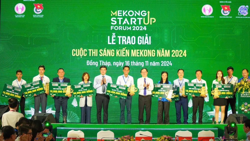 Top 10 Cuoc thi Sang kien Mekong 2024.