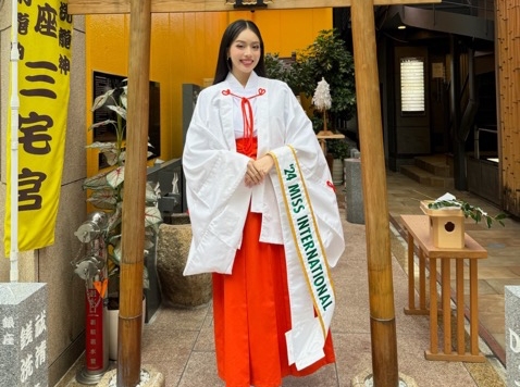 Miss Thanh Thuy. Photo: Golden Lotus.