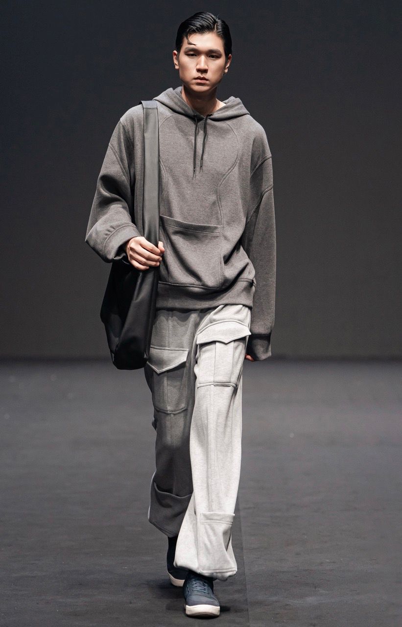Anh: Nghe si cung cap.