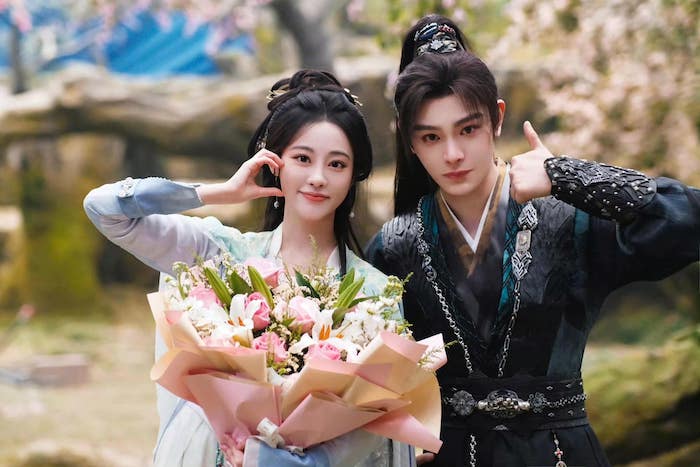 Dinh Vu He and Chuc Tu Dan spread love rumors after filming "Eternal Night Galaxy". Photo: Weibo