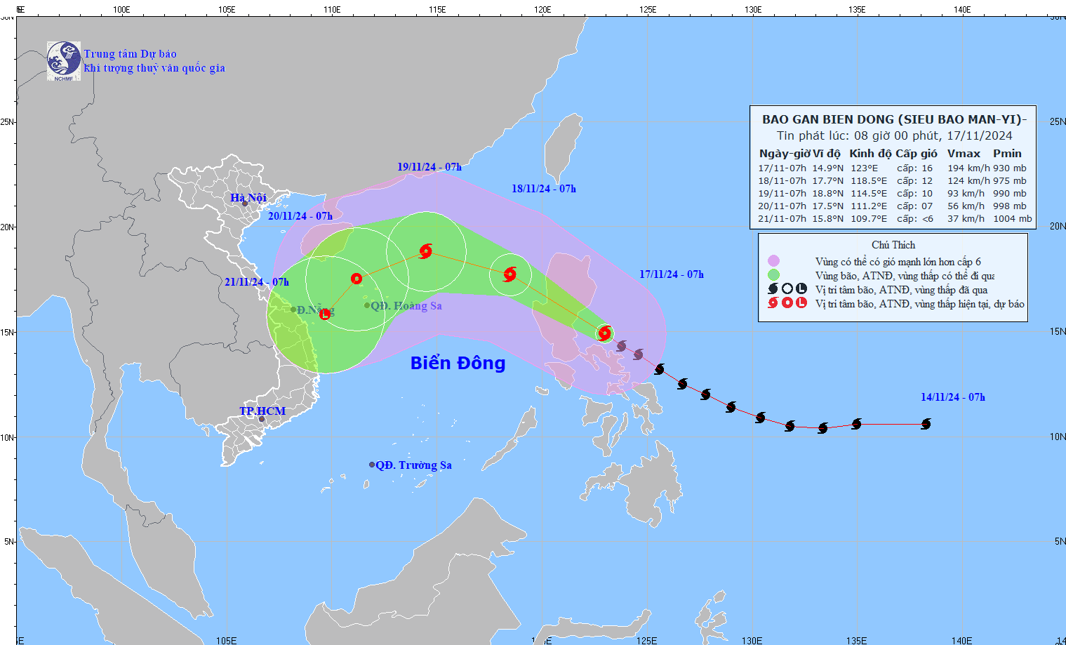 Cap nhat vi tri va duong di cua sieu bao Man-yi hoi 8 gio ngay 17.11. Anh: Trung tam Du bao Khi tuong Thuy van Quoc gia