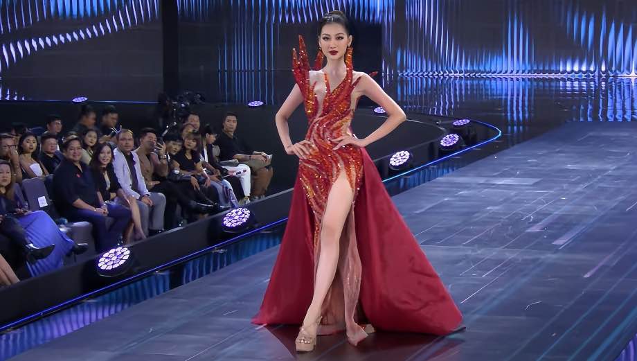 Que Anh trinh dien tai Miss Grand International. Anh: Cat tu video