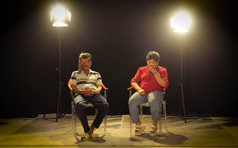 Mr. Tung and Ms. Trinh. Photo: Producer.