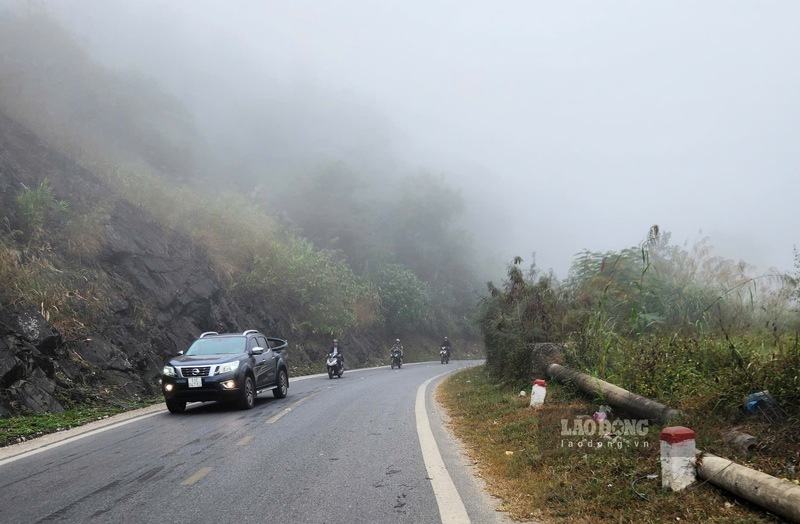 Cold air is coming, causing temperatures in some areas in Cao Bang to drop below 15 degrees Celsius. Photo: Tan Van.