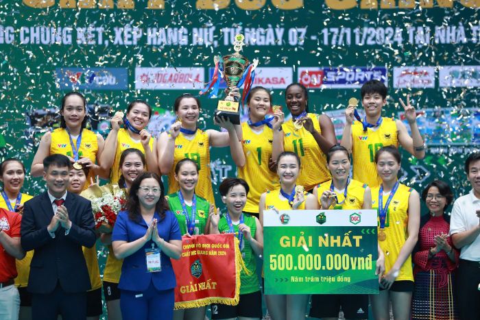VTV Binh Dien Long An won the national championship for the 5th time. Photo: Hoang Anh