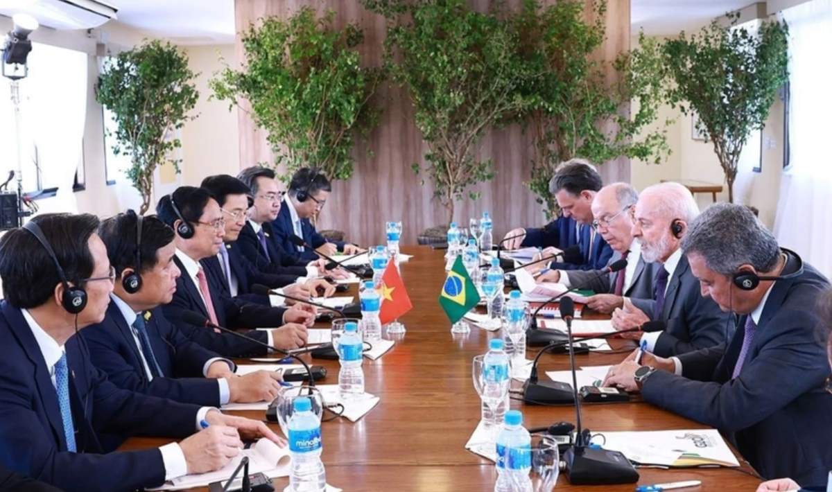 Prime Minister Pham Minh Chinh held talks with Brazilian President Luiz Inacio Lula da Silva on November 17, 2024 local time. Photo: VNA