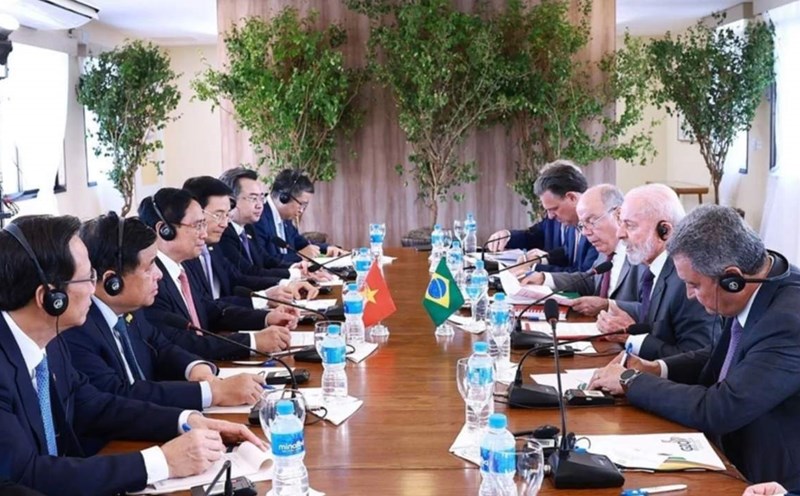 Prime Minister Pham Minh Chinh held talks with Brazilian President Luiz Inacio Lula da Silva on November 17, 2024 local time. Photo: VNA