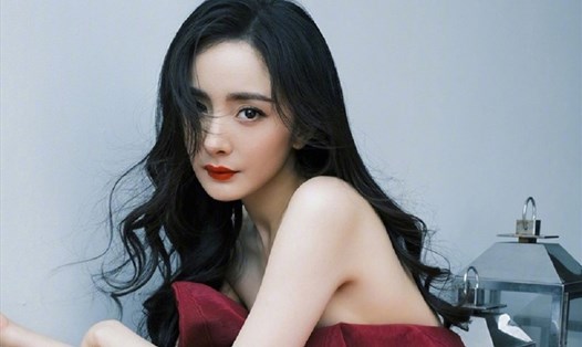 Dương Mịch tham gia dự án phim điện ảnh mới. Ảnh: Weibo