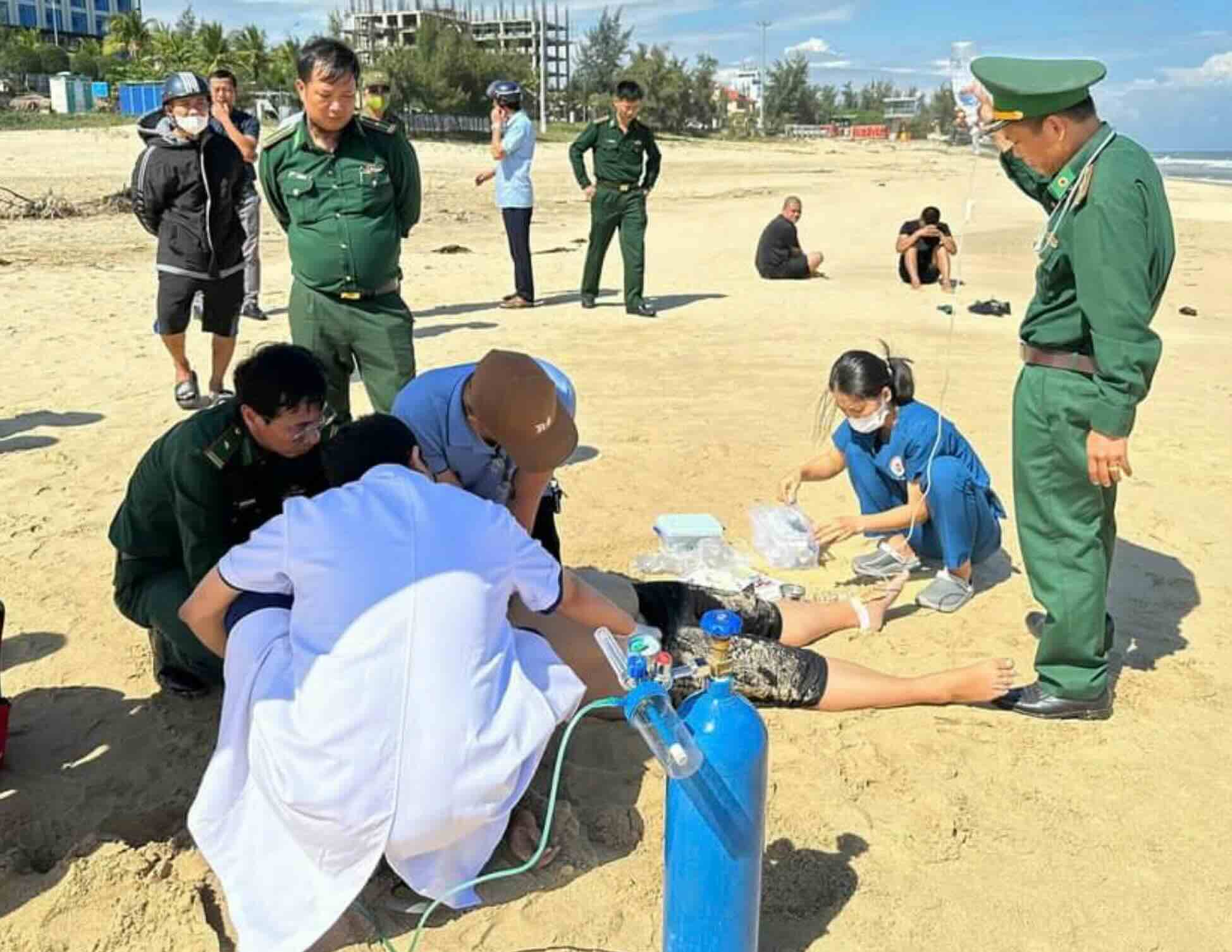Woman swept away by floodwaters and died. Photo: H.Da