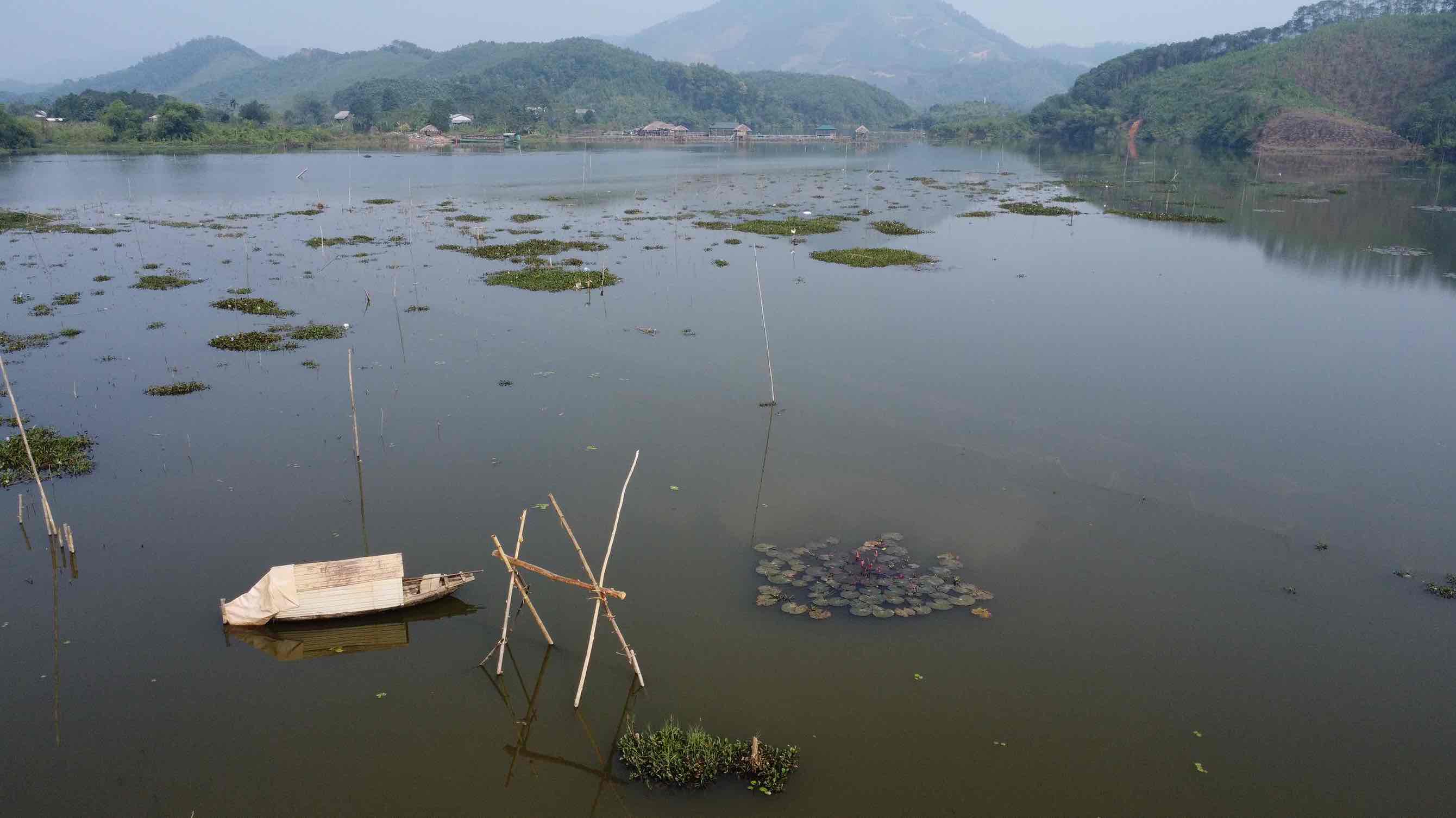 Khu du lịch sinh thái trên hồ Vân Hội (Yên Bái) vẫn bất động sau 5 năm phê duyệt. Ảnh: Trần Bùi
