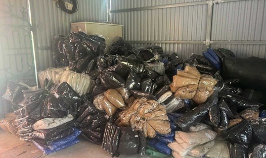 Các sản phẩm áo phao không rõ nguồn gốc, xuất xứ. Ảnh: Cục QLTT tỉnh Nam Định