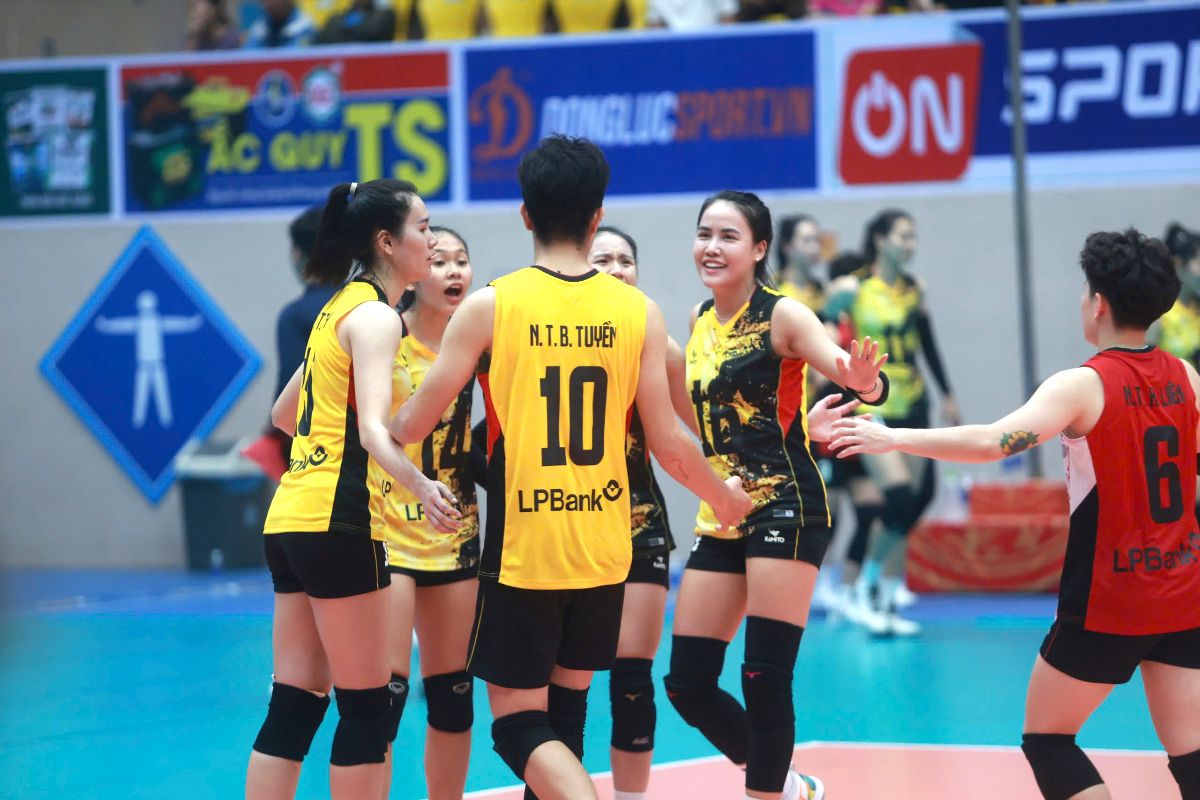 LPB Ninh Binh will represent Vietnam at the 2024 Women's Volleyball Club World Championship. Photo: Hoang Anh