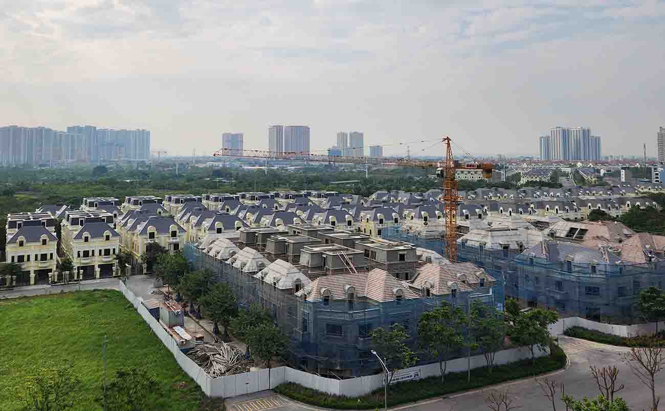 Many opinions say that the arrangement of houses and land of enterprises is very necessary. Photo: Cao Nguyen.