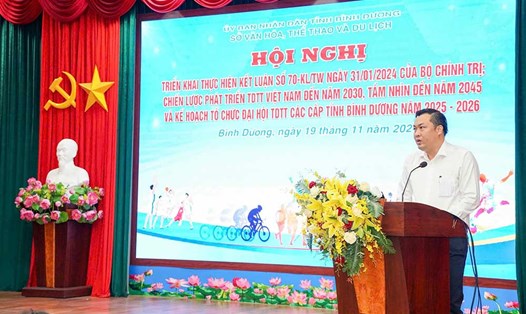 Ông Cao Văn Chóng - Phó Giám đốc Sở Văn hóa - Thể thao và Du lịch tỉnh Bình Dương phát biểu tại hội nghị. Ảnh: Sở VHTTDL Bình Dương
