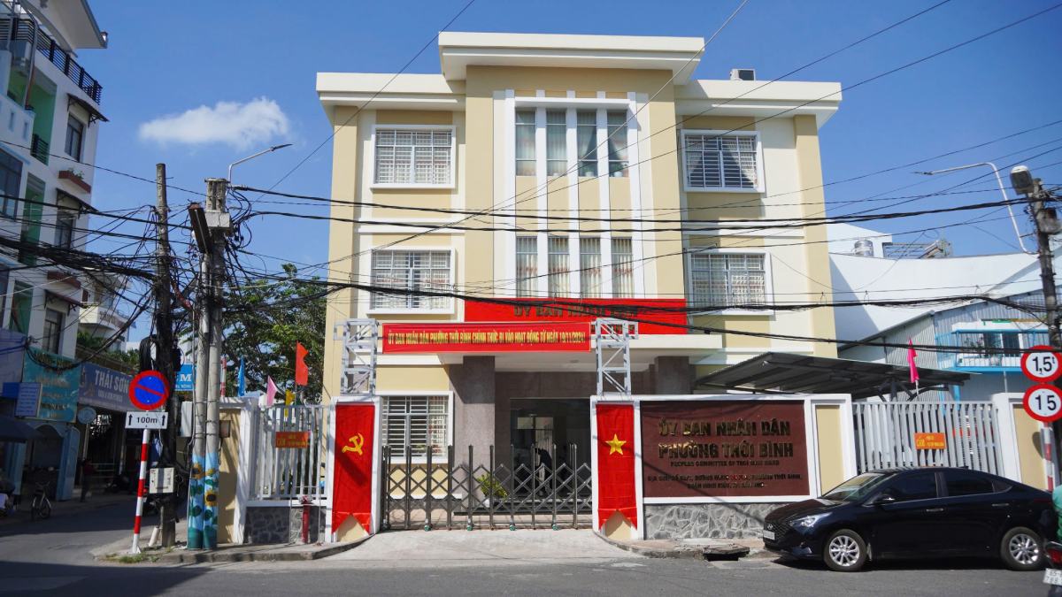 The new Thoi Binh ward headquarters is located at 52/1 Hung Vuong street, Thoi Binh ward. Photo: Yen Phuong