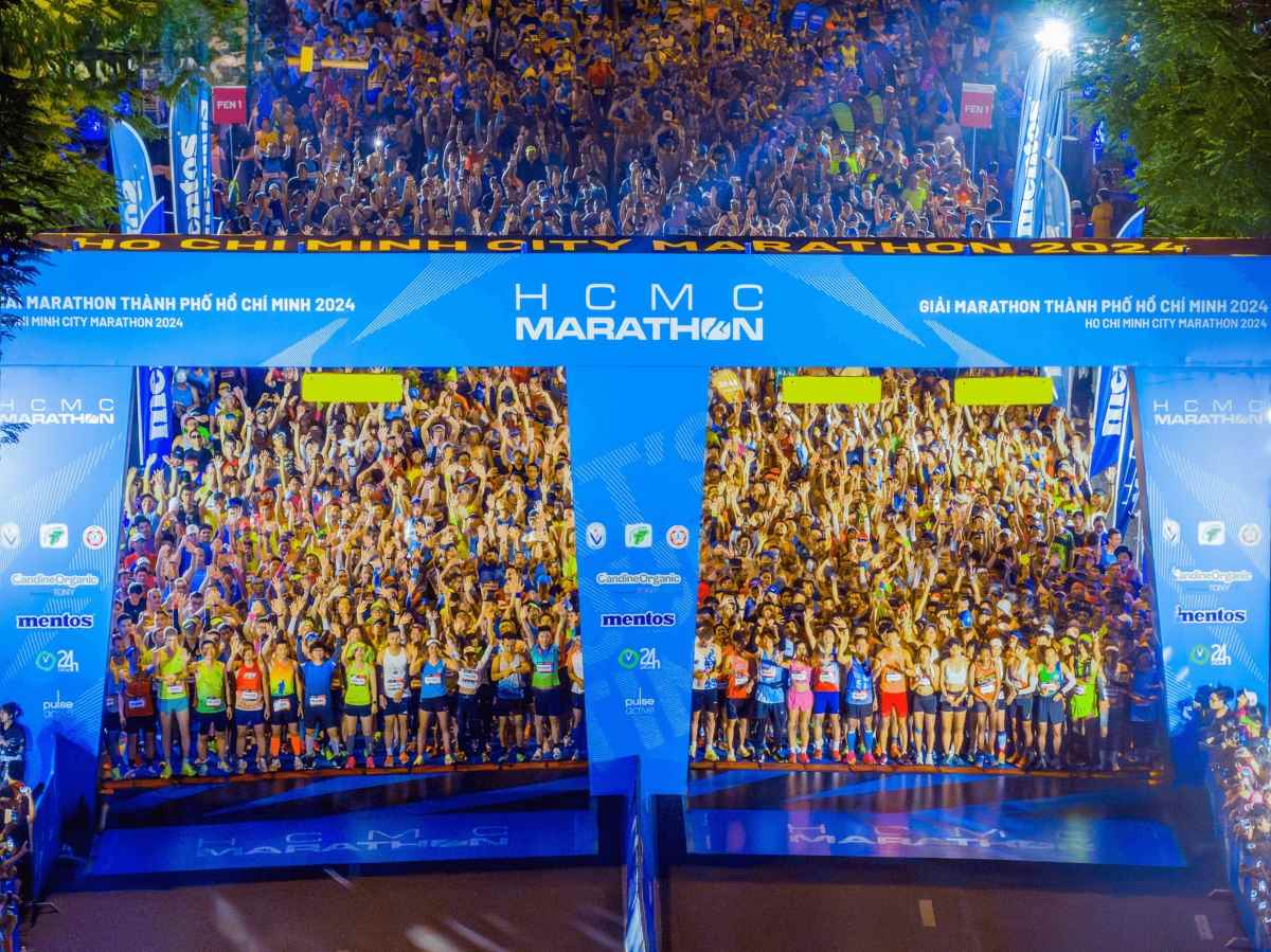 The 2024 Ho Chi Minh City Marathon attracted over 11,000 athletes, including more than 1,300 international athletes. Photo: Pulse