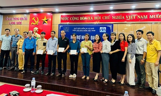 Một vụ hỗ trợ dù người gây tai nạn không mua bảo hiểm xe máy. Ảnh: Hiệp hội bảo hiểm Việt Nam