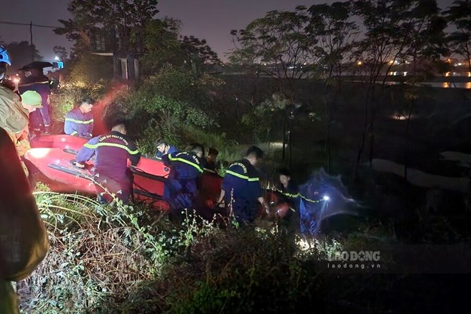 Authorities are trying to find missing students due to drowning in Phu Tho. Photo: To Cong