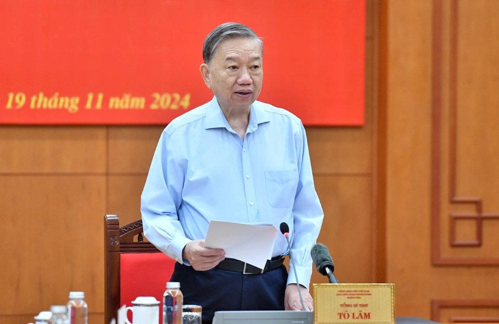 General Secretary To Lam requested to synchronously implement the streamlining of the organizational apparatus in conjunction with restructuring the staff. Photo: Dang Khoa